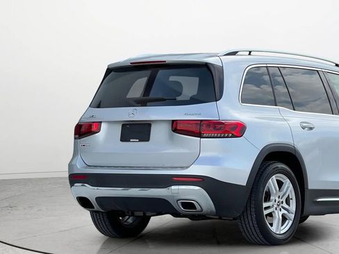 Used 2020 Mercedes-Benz GLB 250 4MATIC image 7