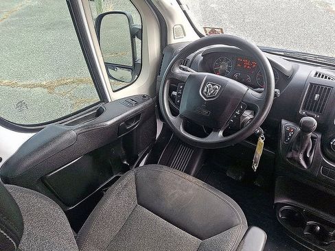 Used 2017 RAM ProMaster 1500 w/ Interior Convenience Group image 18