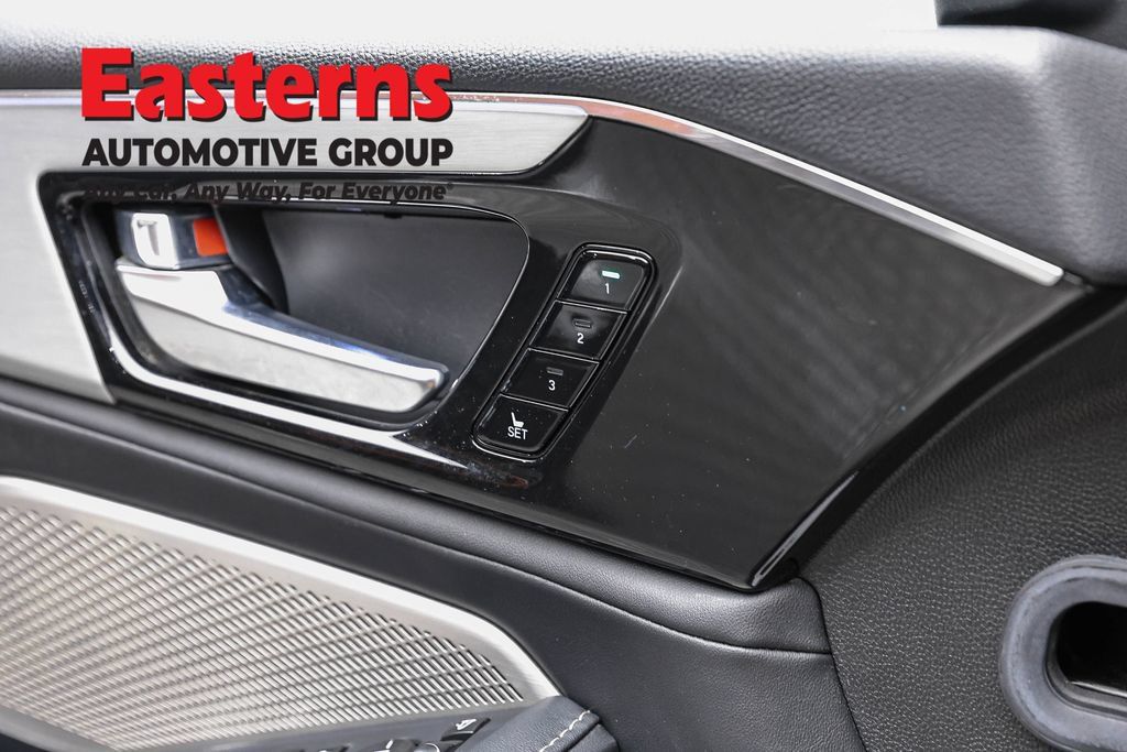 Used 2024 Acura MDX w/ Technology Package AWD/4WD image 21