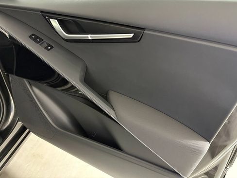 New 2026 Kia Niro Wind FWD image 43