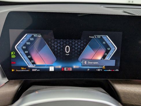 Used 2025 BMW X1 xDrive28i w/ Convenience Package image 16