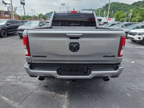 Used 2022 RAM 1500 Big Horn AWD/4WD image 6