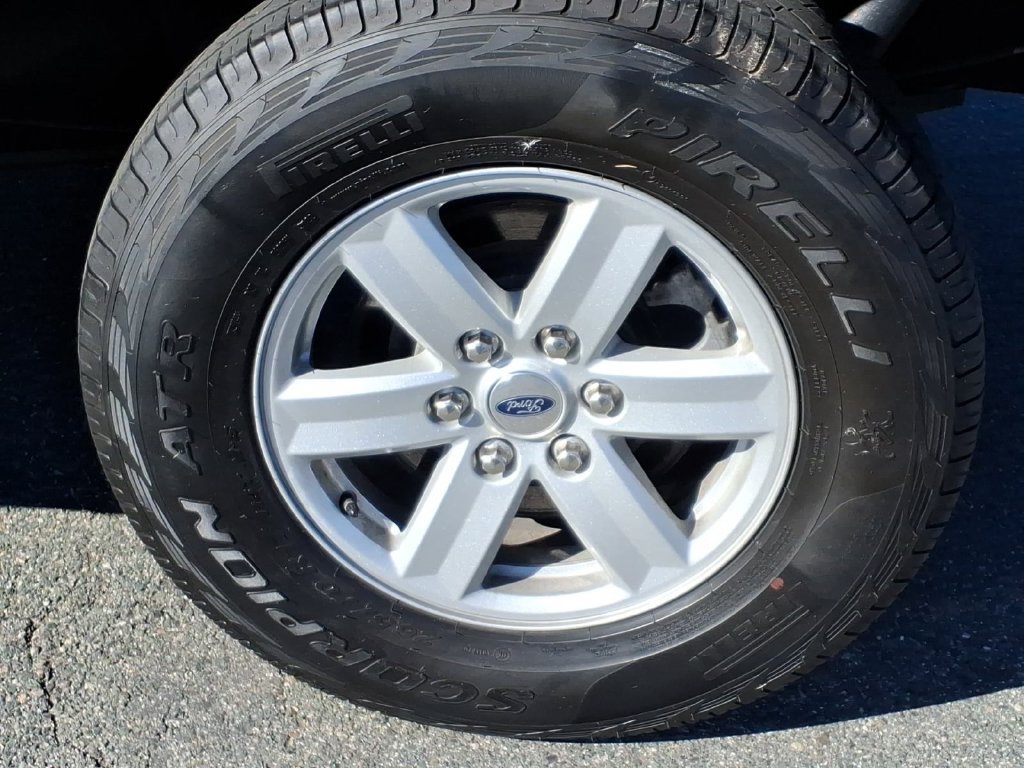 Used 2023 Ford F150 XLT AWD/4WD image 10