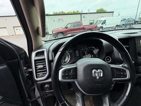 Used 2020 RAM 1500 Big Horn AWD/4WD image 10