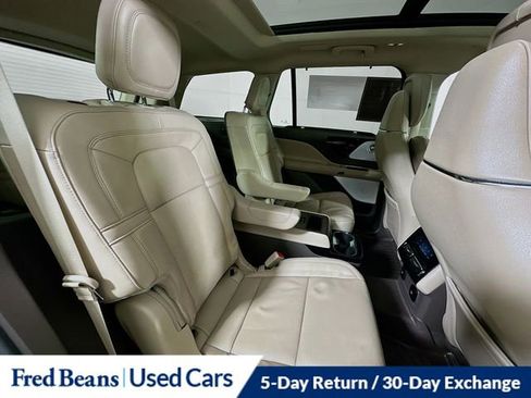 Certified 2023 Lincoln Aviator Reserve w/ Equipment Group 201A image 32
