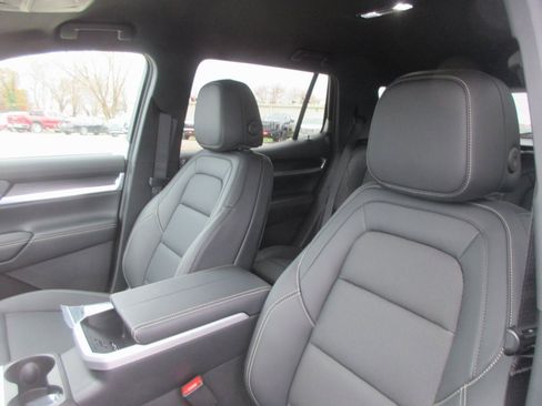 New 2026 GMC Terrain Elevation w/ Elevation Premium Package image 12