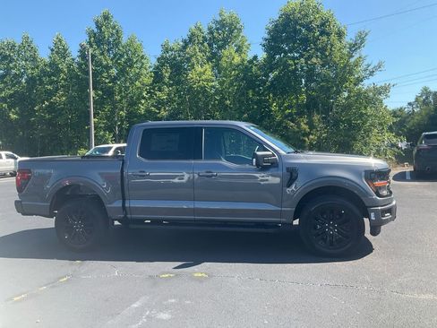 New 2026 Ford F150 XLT w/ Equipment Group 302A MID AWD/4WD image 4