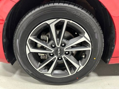 Used 2024 Kia Forte LXS image 57