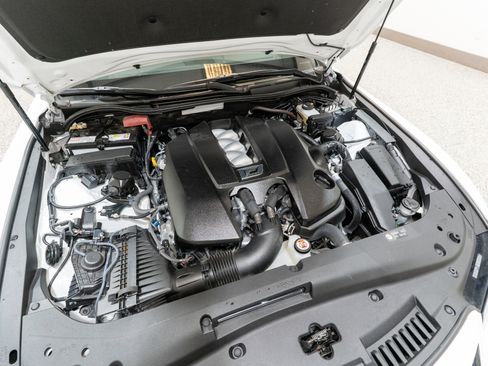 Used 2024 Lexus IS 500 w/ Accessory Package 2 RWD image 38