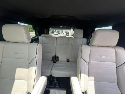 Used 2023 Cadillac Escalade Sport w/ Touring Package AWD/4WD image 17