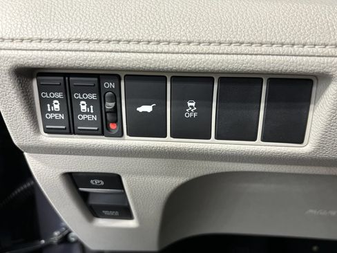 New 2026 Honda Odyssey EX-L image 19