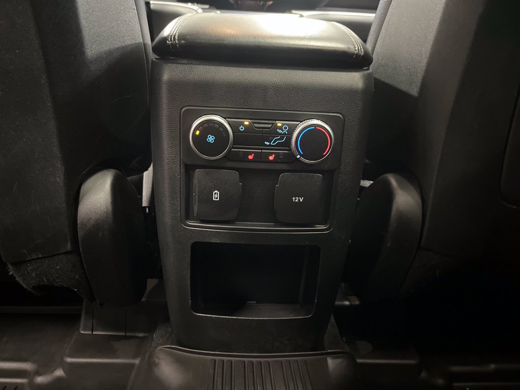 Used 2020 Ford Explorer XLT w/ Equipment Group 202A AWD/4WD image 30
