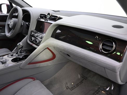 New 2026 Bentley Bentayga Speed image 15