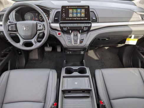 New 2026 Honda Odyssey EX-L image 15