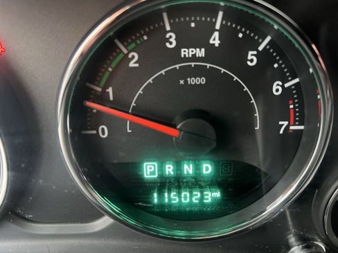 Used 2016 Jeep Wrangler Unlimited Sport w/ Connectivity Group image 5