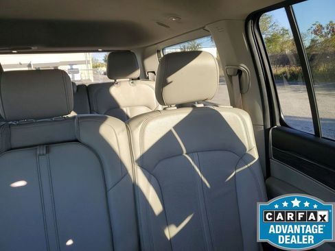 Used 2022 Jeep Wagoneer Series II image 15