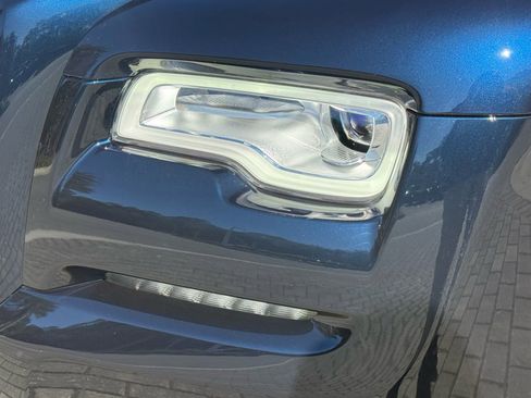 Used 2018 Rolls-Royce Dawn image 15