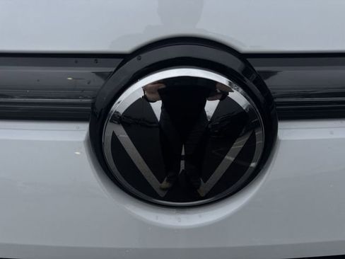 New 2026 Volkswagen Tiguan SE R-Line FWD image 32
