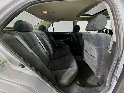 Used 2005 Honda Accord EX image 27