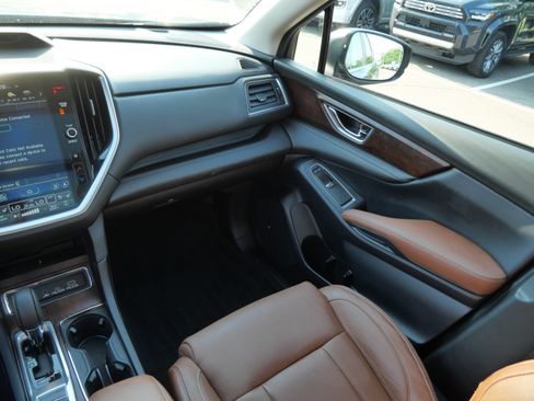 Used 2024 Subaru Ascent Touring w/ Popular Package #2 AWD/4WD image 11