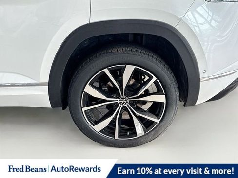 New 2026 Volkswagen Atlas Cross Sport SEL Premium R-Line AWD/4WD image 18