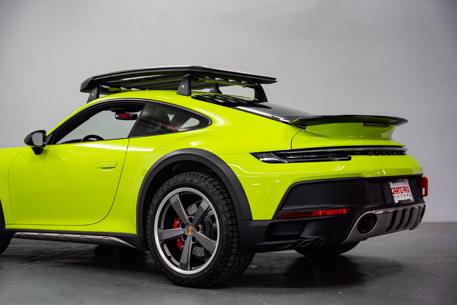 Used 2024 Porsche 911 Dakar AWD/4WD image 41