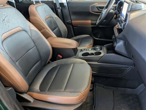 Used 2023 Ford Bronco Sport Outer Banks w/ Tech Package image 21