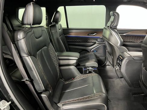 Used 2023 Jeep Grand Cherokee L Summit w/ High Altitude Package image 32