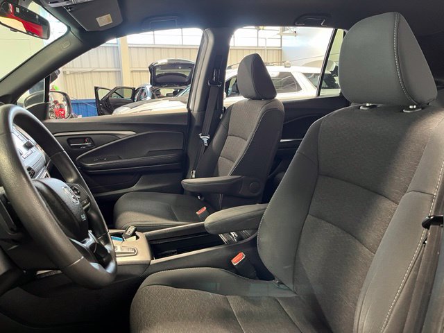 Used 2019 Honda Passport Sport image 23
