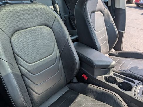 Used 2019 Volkswagen Jetta SEL Premium FWD image 22