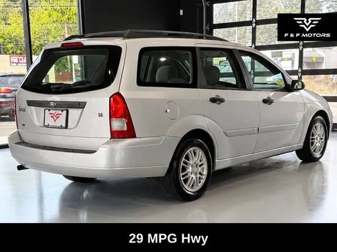 Used 2002 Ford Focus ZTW FWD image 3
