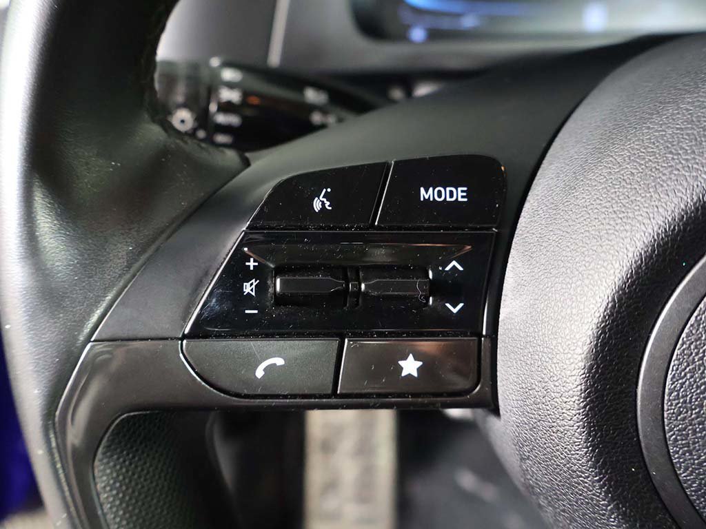 Used 2025 Hyundai Elantra Sport w/ Cargo Package FWD image 35
