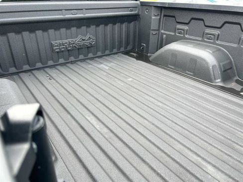 Used 2021 Chevrolet Silverado 1500 High Country w/ Technology Package image 12