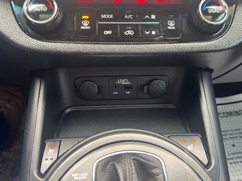 Used 2013 Kia Sportage SX w/ SX Premium Pkg image 27