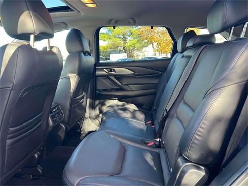 Used 2019 MAZDA CX-9 Touring w/ Touring Premium Package image 12