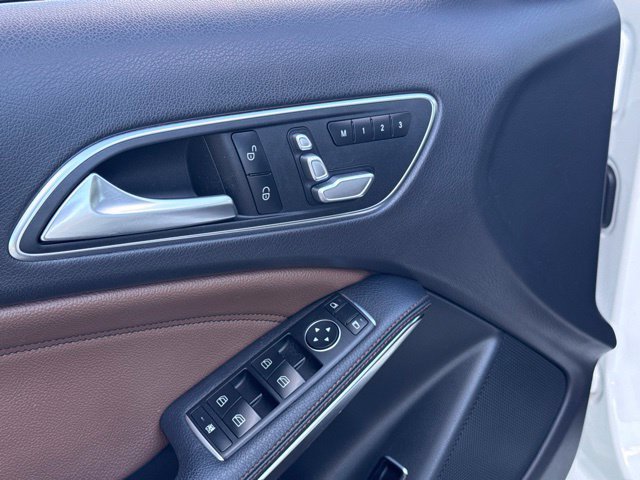 Used 2019 Mercedes-Benz GLA 250 4MATIC image 15