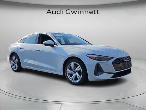 Certified 2025 Audi A5 2.0T Premium w/ Convenience Package AWD/4WD image 9