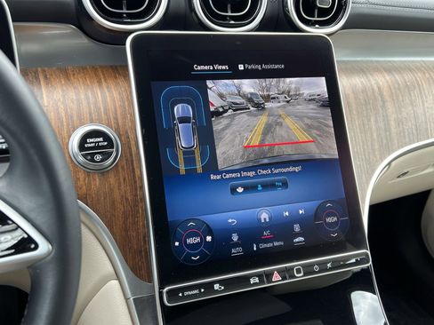 Certified 2024 Mercedes-Benz GLC 300 4MATIC image 17