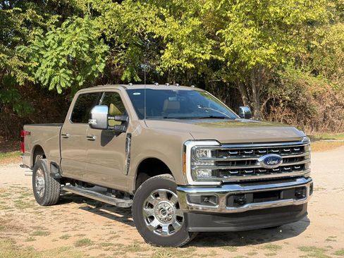 Used 2026 Ford F350 Lariat w/ Lariat Premium Package AWD/4WD image 1
