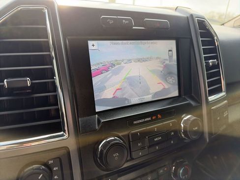 Used 2016 Ford F150 XLT w/ Equipment Group 302A Luxury image 20