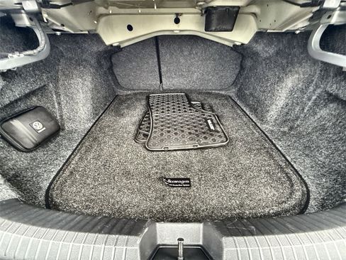 Used 2022 Volkswagen Jetta S image 23