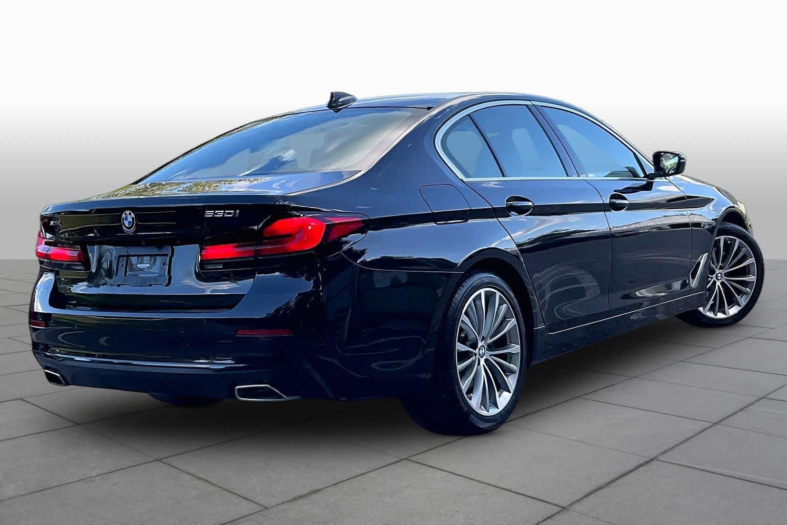 Used 2023 BMW 530i xDrive w/ Premium Package AWD/4WD image 12