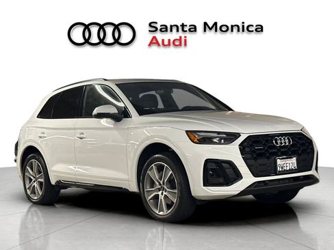 Used 2025 Audi Q5 2.0T Premium w/ Convenience Plus Package AWD/4WD image 9