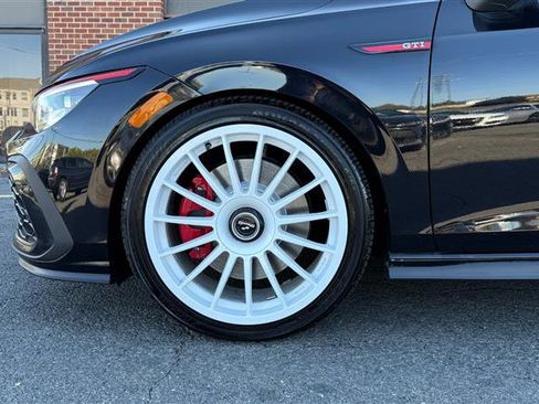 Used 2023 Volkswagen Golf GTI image 4