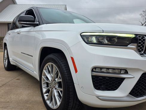 Used 2022 Jeep Grand Cherokee Summit w/ Adv Protech Group IV image 29