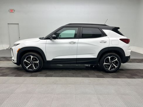 Used 2022 Chevrolet TrailBlazer RS image 2