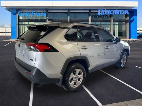 Used 2025 Toyota RAV4 XLE FWD image 2