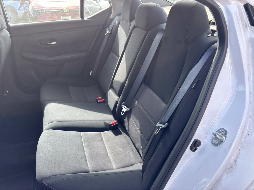 Used 2023 Nissan Sentra SR FWD image 12