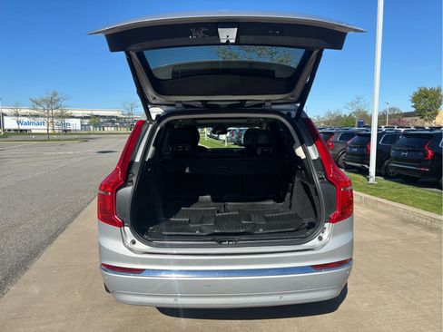 Used 2023 Volvo XC90 B6 Plus w/ Protection Package Premier AWD/4WD image 6