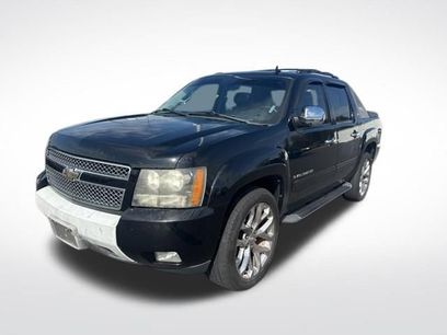 Used 2011 Chevrolet Avalanche LT